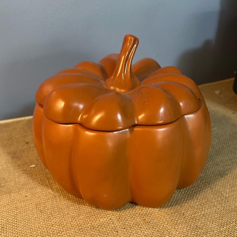 Pumpkin stoneware